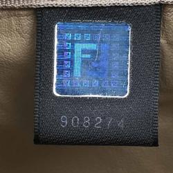 مملوكة مسبقًا حقيبة مكياج فندي كانفاس زوكينو بيج