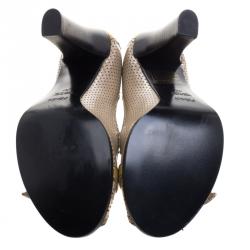 Pre Owned Fendi Two Tone Perforated Leather Buckle Detail Peep Toe Pumps Size 37