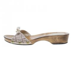 Pre Owned Fendi Zucchino Canvas Bow Wooden Slides Size 37.5