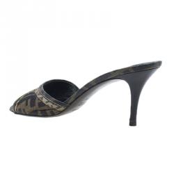 Pre Owned Fendi Zucca Canvas Slides Size 39.5 