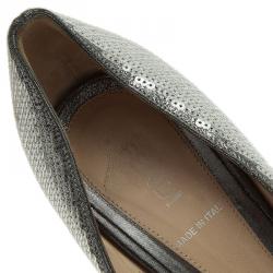 Pre Owned Fendi Two Tone Sequin Leather Bow Detail Peep Toe Platform Pumps Size 36