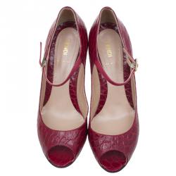 Pre Owned Fendi Red Croc Embossed Leather Peep Toe Wedges Size 40