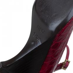Pre Owned Fendi Red Croc Embossed Leather Peep Toe Wedges Size 40