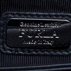مملوكة مسبقًا Furla Black Glossy Leather and Suede Studded Metropolis Shoulder Bag