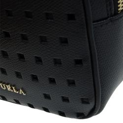 Pre Owned حقيبة كروس فورلا ميني يو يو جلد أسود