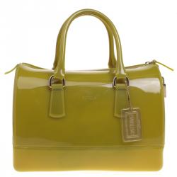 مملوكة مسبقًا حقيبة فورلا كاندي مطاط لامعة خضراء زيتونية