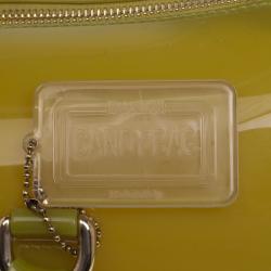 مملوكة مسبقًا حقيبة فورلا كاندي مطاط لامعة خضراء زيتونية