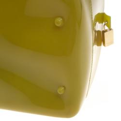 مملوكة مسبقًا حقيبة فورلا ك اندي مطاط لامعة خضراء زيتونية