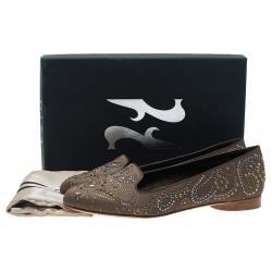 Pre Owned حذاء سليبرز جينا ستان بني سموكينغ مرصع مقاس 39.5