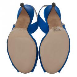 Pre Owned صندل جينا فتحة كعب ساتان أزرق مقاس 37.5