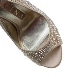 مملوكة مسبقًا صندل سلينجباك جينا ترصيعات سواروفسكي ستان ذهبي مقاس 37