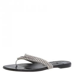 مملوكة مسبقًا Gina Embellished Leather Thong Sandals Size 37