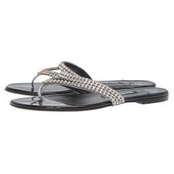مملوكة مسبقًا Gina Embellished Leather Thong Sandals Size 37
