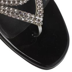 مملوكة مسبقًا Gina Embellished Leather Thong Sandals Size 37