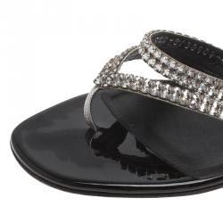 مملوكة مسبقًا Gina Embellished Leather Thong Sandals Size 37