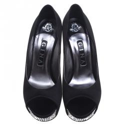 Pre Owned حذاء كعب عالي جينا روكي بيل بمقدمة مفتوحة ساتان مرصع كريستال اسود مقاس 38