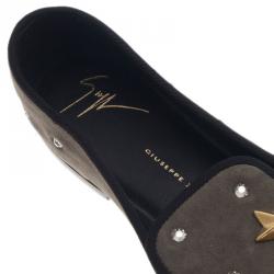 مملوكة مسبقًا Giuseppe Zanotti Grey Suede Star Studded Smoking Slippers Size 40.5