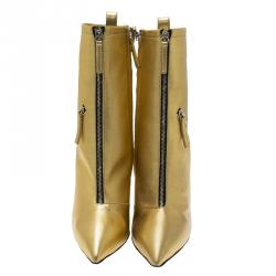 مملوكة مسبقًا Giuseppe Zanotti Metallic Gold Leather Multi Zip Detail Pointed Boots Size 38