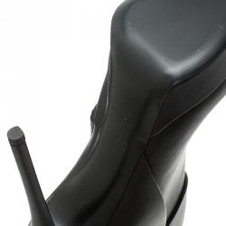 Pre Owned Giuseppe Zanotti Black Leather Pyramid Stud Platform Ankle Boots Size 37.5