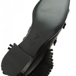 مملوكة مسبقًا Giuseppe Zanotti Black Leather Studded and Fringed Buckled Ankle Boots Size 38.5