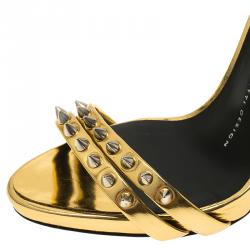 Pre Owned Giuseppe Zanotti Gold Metallic Spike Leather Ankle Strap Sandals Size 37