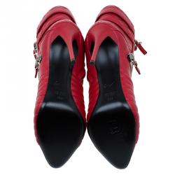 Pre Owned حذاء بوت جوسيبي زانوتي بسحاب مزدوج جلد مبطن أحمر مقاس 38.5