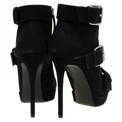 مملوكة مسبقًا حذاء بوت للكاحل جوسيبي زانوتي نعل سميك بأبزيم سويدي أسود مقاس 38