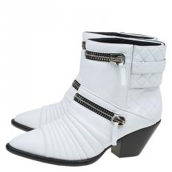 Pre Owned حذاء بوت للكاحل جوسيبي زانوتي جلد أبيض مبطن مقاس 40