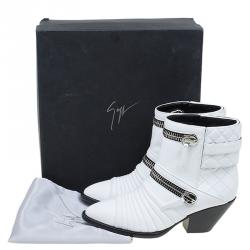 Pre Owned Giuseppe Zanotti White Quilted Leather Ankle Boots Size 37.5