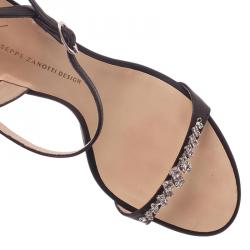 مملوكة مسبقًا Giuseppe Zanotti Grey Jeweled Suede Sandals Size 38.5