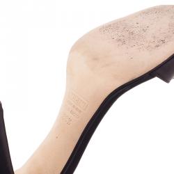 مملوكة مسبقًا Giuseppe Zanotti Grey Jeweled Suede Sandals Size 38.5