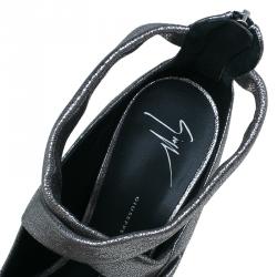 Giuseppe Zanotti Silver Metallic Leather Strappy Sandals Size 41