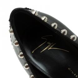 مملوكة مسبقًا Giuseppe Zanotti Black Leather Studded Peep Toe Pumps Size 38.5