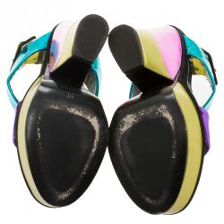 مملوكة مسبقًا صندل جوسيبي زانوتي جلد ميتاليك بألوان متعددة نعل سميك كعب روكي مقاس 36