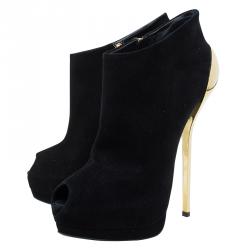 مملوكة مسبقًا حذاء بوت للكاحل جوسيبي زانوتي نعل سميك مقدمة مفتوحة كعب مطلي سويدي أسود مقاس 40