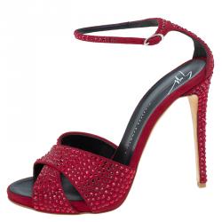 مملوكة مسبقًا Giuseppe Zanotti Red Suede Crystal Embellished Ankle Strap Sandals Size 38.5