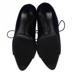 Pre Owned Giuseppe Zanotti Navy Blue Velvet and Black Leather Olinda Lace Up Ankle Boots Size 39