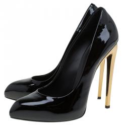 Pre Owned حذاء كعب عالي جوسيبي زانوتي جلد أسود لامع كعب ذهبي مقاس 39