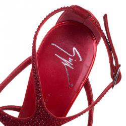 مملوكة مسبقًا Giuseppe Zanotti Red Crystal Studded Suede Strappy Sandals Size 39