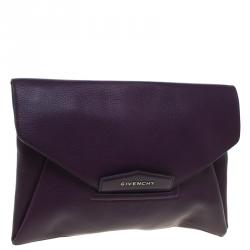 Pre Owned حقيبة كلاتش جيفنشي انفيلوب انتيغونا متوسطة جلد ب نفسجية