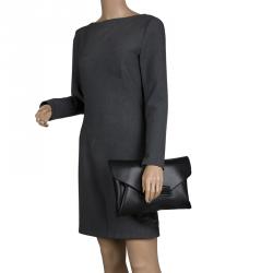 مملوكة مسبقًا Givenchy Black Leather Medium Antigona Envelope Clutch