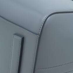 مملوكة مسبقًا Givenchy Grey Leather Medium Antigona Satchel