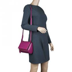 Pre Owned حقيبة كروس جيفنشي باندورا بوكس جلد أرجواني صغيرة