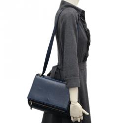 مملوكة مسبقًا حقيبة كروس جيفنشي باندورا بوكس جلد عجل أزرق كحلي 