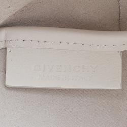 مملوكة مسبقًا Givenchy White Leather Large Antigona Shopping Tote