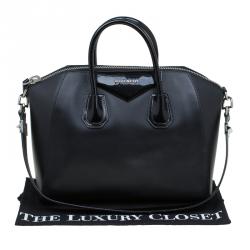 مملوكة مسبقًا Givenchy Black Leather Medium Antigona Satchel
