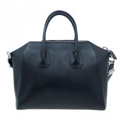 مملوكة مسبقًا Givenchy Black Leather Medium Antigona Satchel