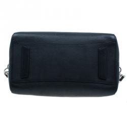 مملوكة مسبقًا Givenchy Black Leather Medium Antigona Satchel