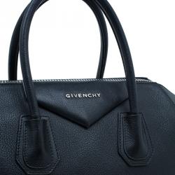 مملوكة مسبقًا Givenchy Black Leather Medium Antigona Satchel