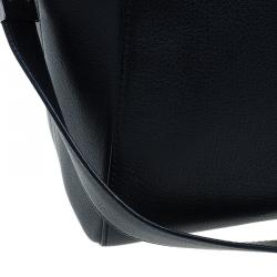 مملوكة مسبقًا Givenchy Black Leather Medium Antigona Satchel